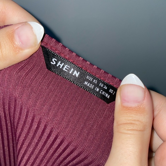 Shein long sleeve crop top - Picture 3 of 3